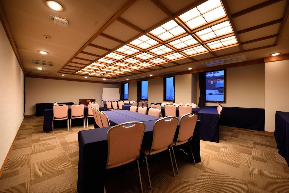 Apa Hotel Utsunomiya-Ekimae Esterno foto